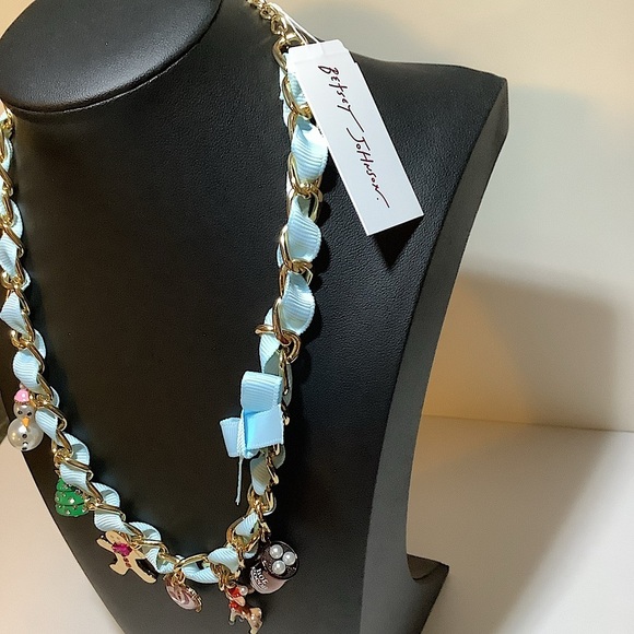 Betsey Johnson Jingle Bell Bling Holiday Charm Necklace New - Picture 3 of 4